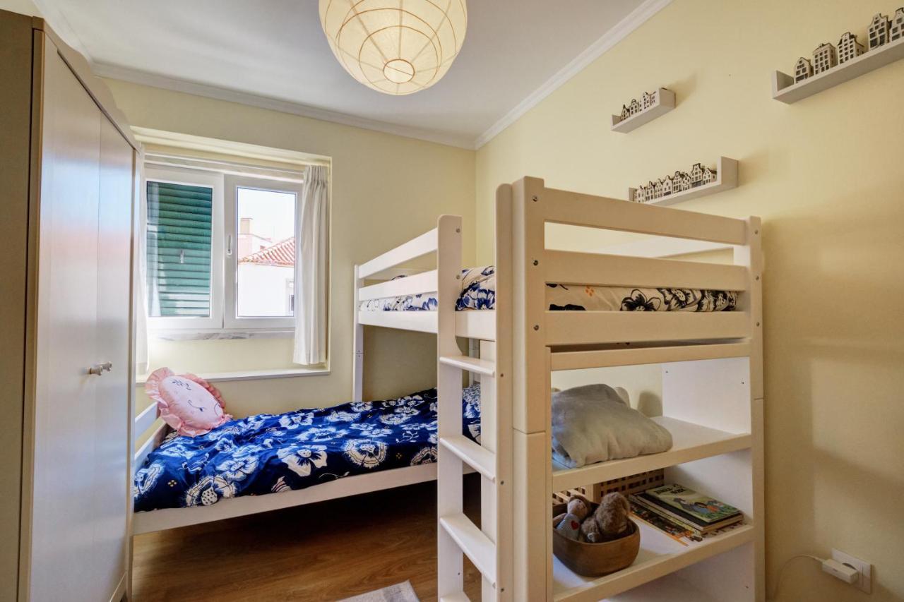 Comfortable Town House In Quiet Area By Lovelystay Lisboa Eksteriør billede